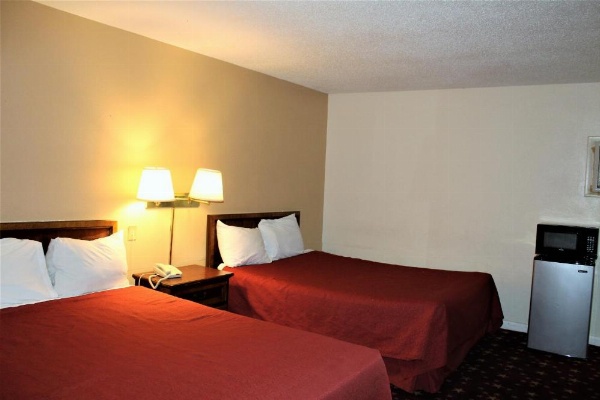Cascades Motel - Chattanooga image 15