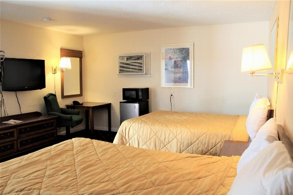 Cascades Motel - Chattanooga image 3