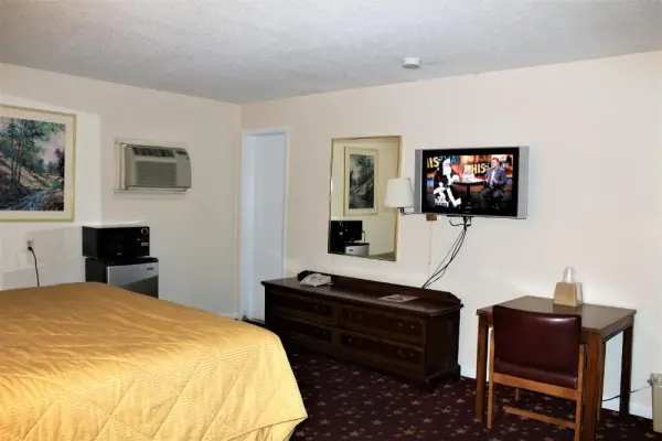 Cascades Motel - Chattanooga 10