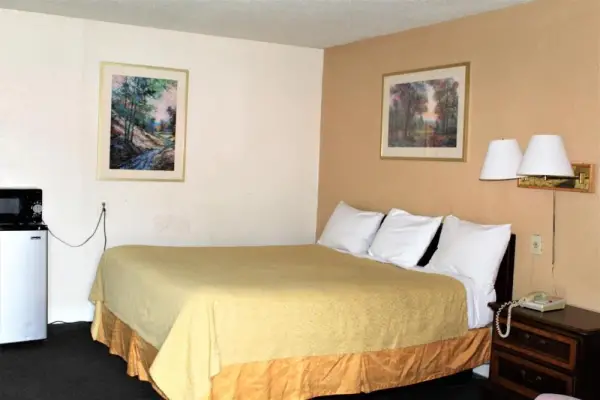 Cascades Motel - Chattanooga 9